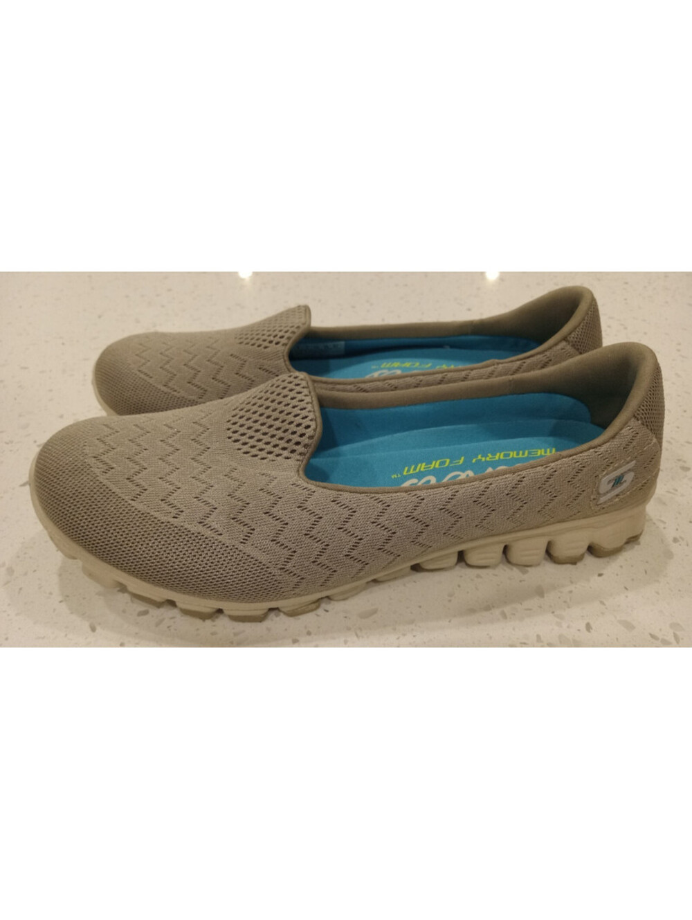 Skechers Shoes Womens 8 Taupe Slip On Woven Knit Comfort Memory Foam Casual